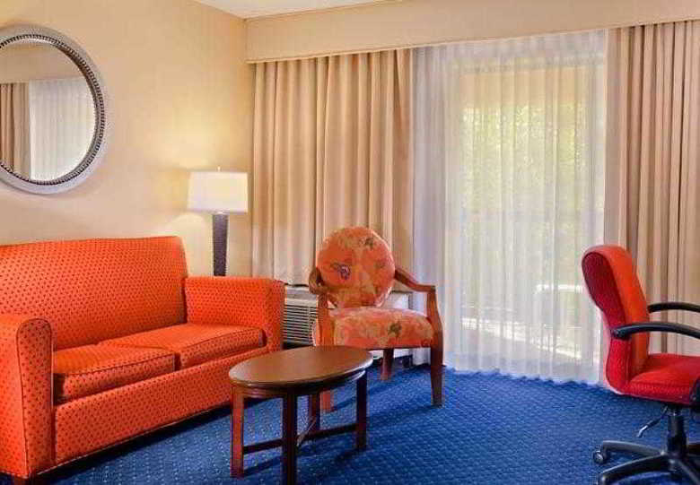 Hotel Courtyard Dallas Richardson At Campbell