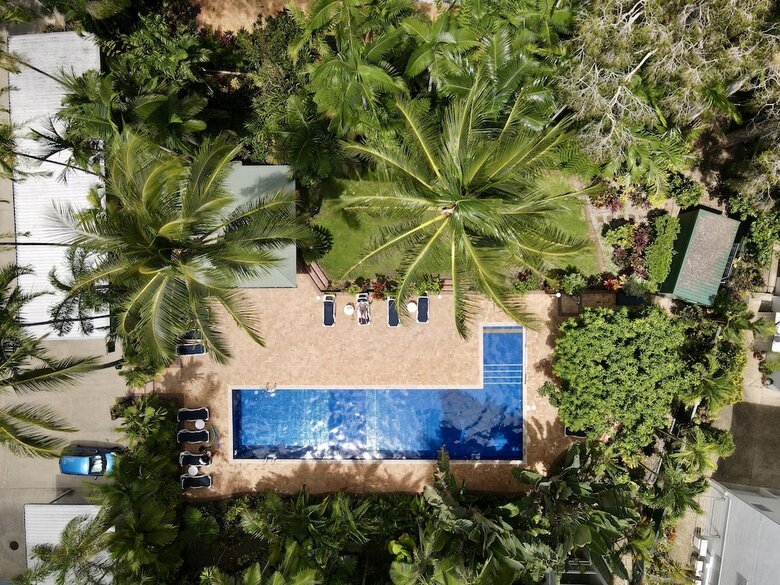 Hotel Agincourt Beachfront Apartments