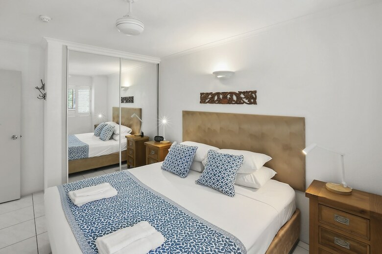 Hotel Agincourt Beachfront Apartments