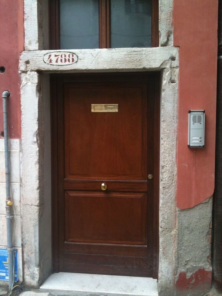 Hostal Sweet Venice