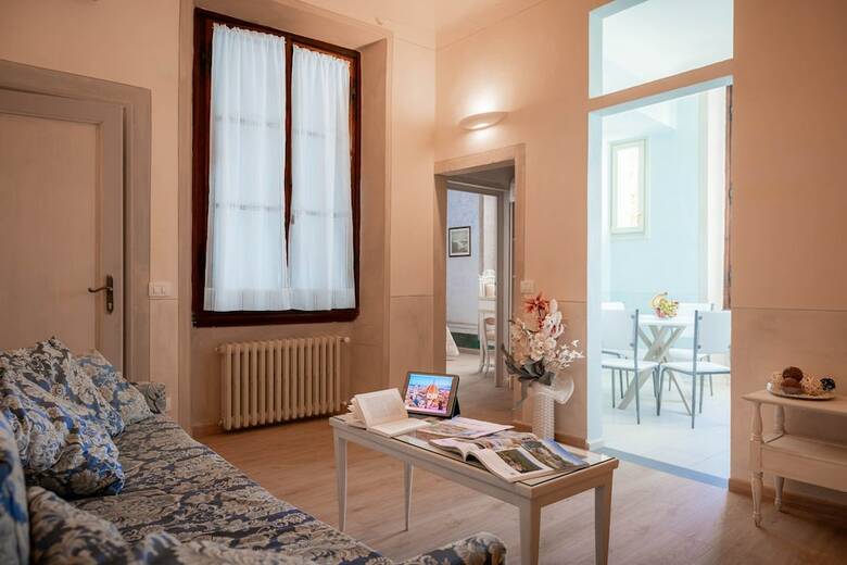 Hostal Novella House