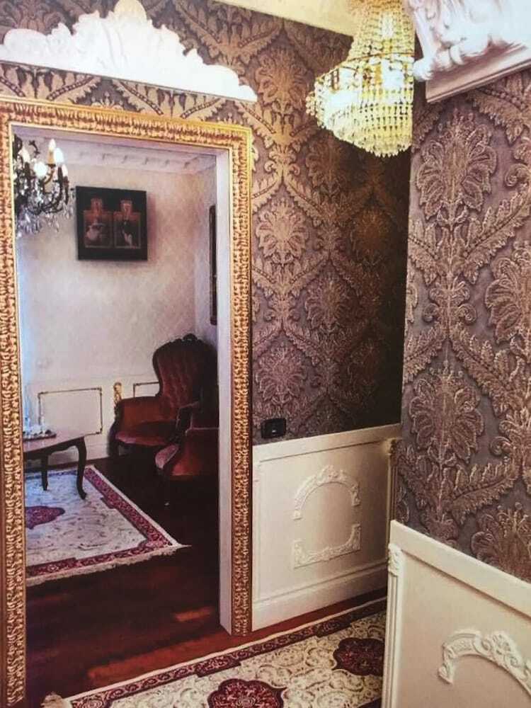 Bed And Breakfast 13
