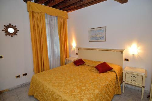 Charming Venice Apartments