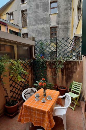Charming Venice Apartments