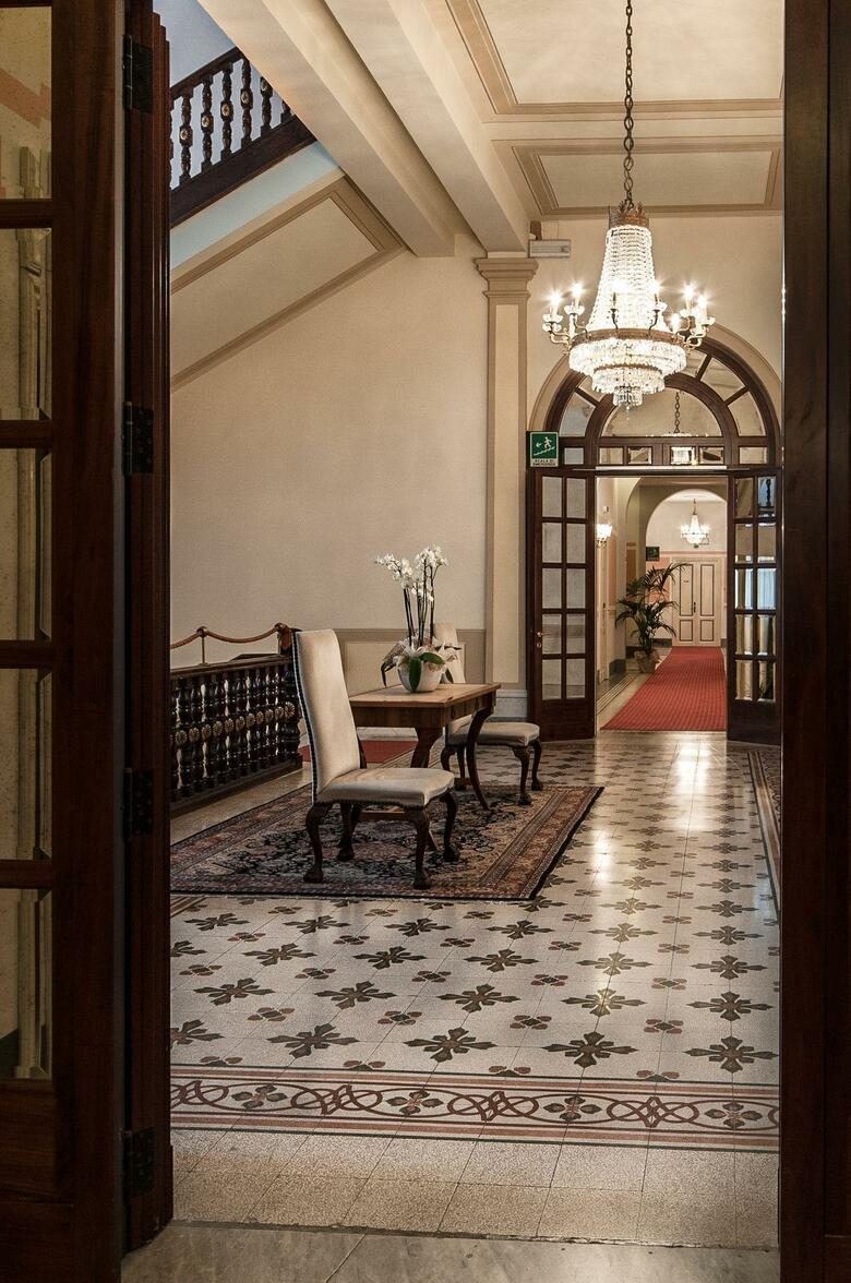 Bw Premier Collection Grand Hotel Royal