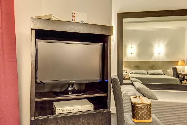 Hostal Residenza A The Boutique Art Hotel