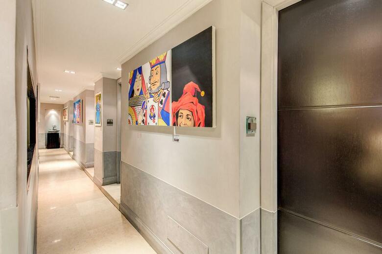 Hostal Residenza A The Boutique Art Hotel