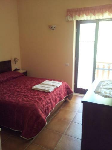 Hostal Rifugio Del Pettirosso