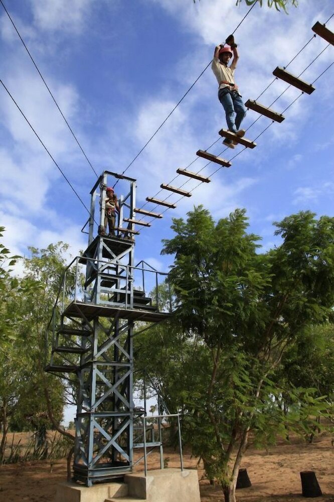 Hotel Chariot Beach Resort