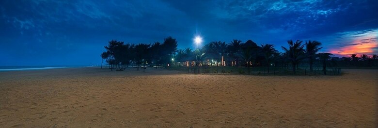 Hotel Chariot Beach Resort