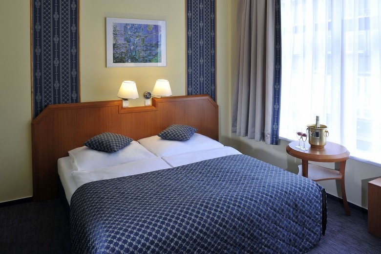 Astoria Hotel