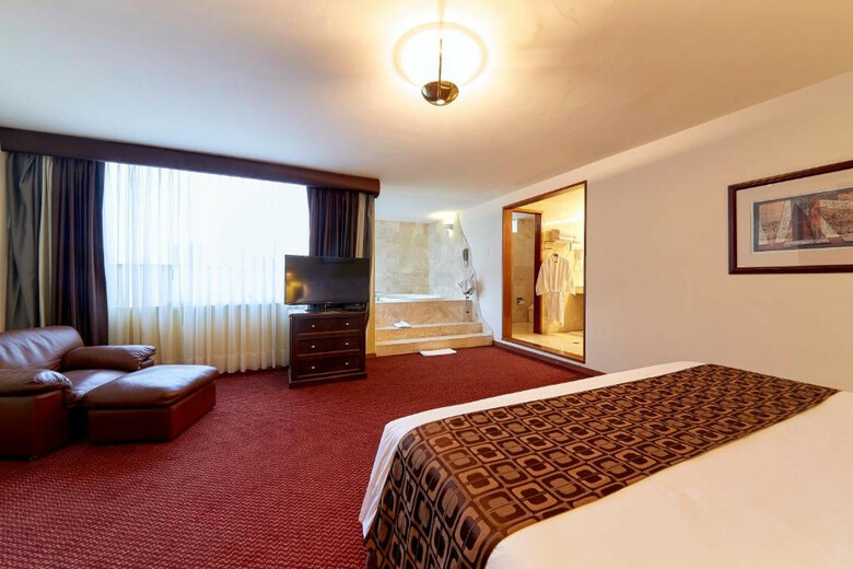 Hotel Carrera