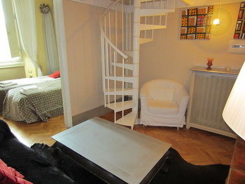 Palazzo Aria Della Ripa Luxury Suites - B&B