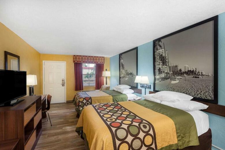 Hotel Super 8 Motel Bradenton