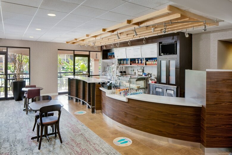 Hotel Courtyard By Marriott Key West Waterfront