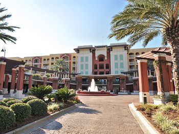 Hotel Resortquest Azure