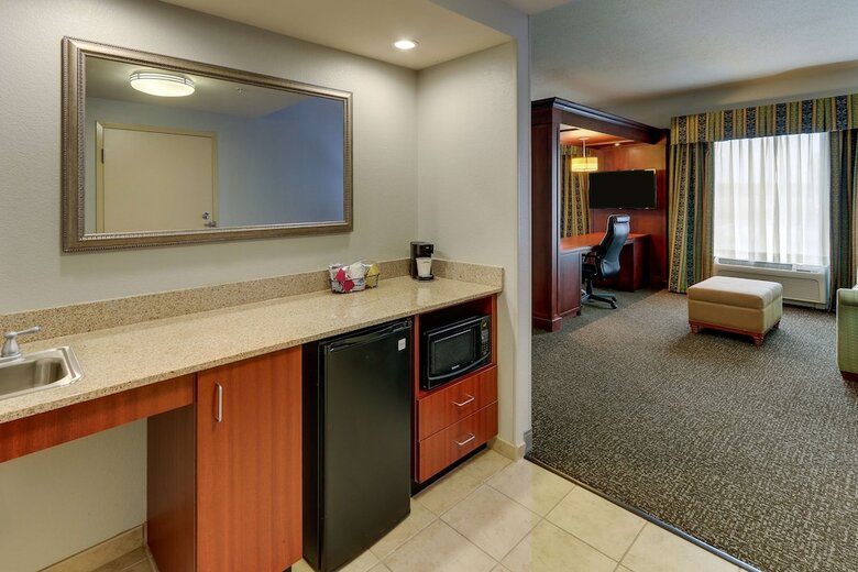 Hotel Hampton Inn & Suites Indianapolis-airport