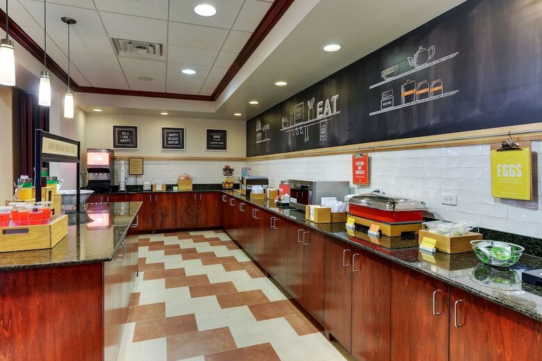Hotel Hampton Inn & Suites Indianapolis-airport