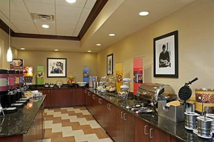 Hotel Hampton Inn & Suites Indianapolis-airport