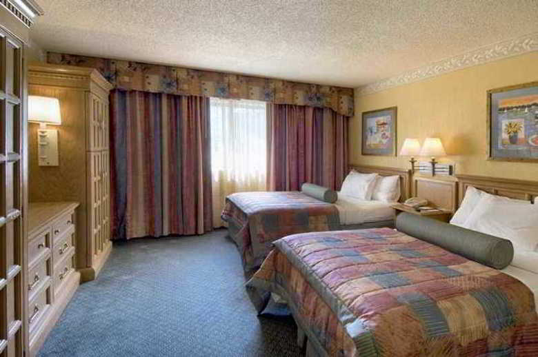 Hotel Embassy Suites Jacksonville - Baymeadows