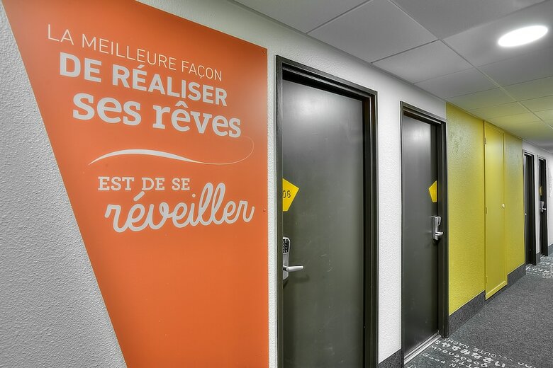 Hotel B&B H�tel Antibes Sophia Antipolis