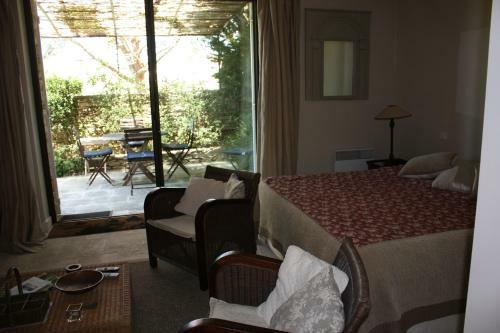 Bed & Breakfast La Borie En Provence