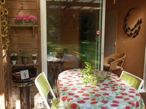 Holiday Home Maison De Vacances - Le Ponchel