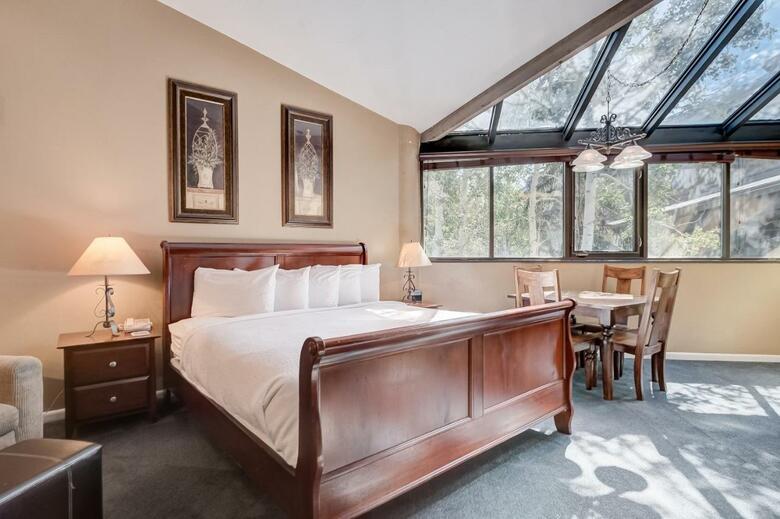 Silver King Hotel