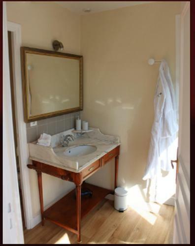 Bed & Breakfast Chambres D'h�tes Ch�teau De Damigny