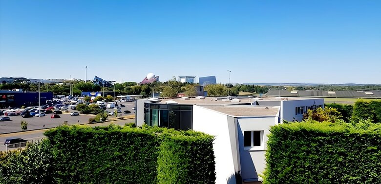 Hotel Kyriad Direct Poitiers - Gare Du Futuroscope