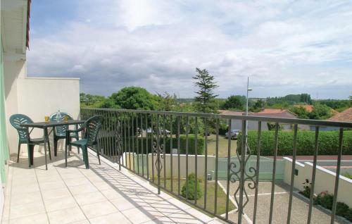 One-bedroom Apartment In Vaux Sur Mer
