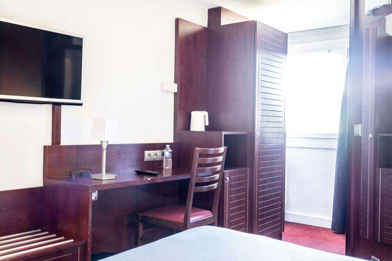 Hotel Kyriad Bordeaux Lormont