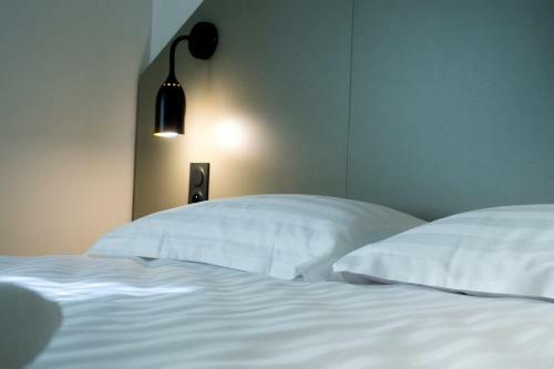 Brit Hotel Essentiel Arverne - Clermont-ferrand Sud