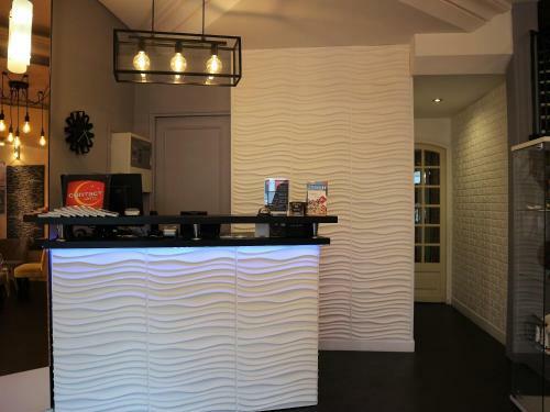 Hotel Contact H�tel Le Provence