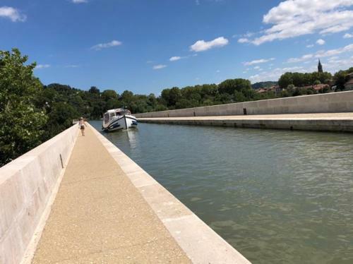 Hotel Contact H�tel Le Provence
