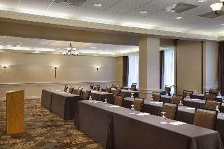 Hotel Embassy Suites Portland