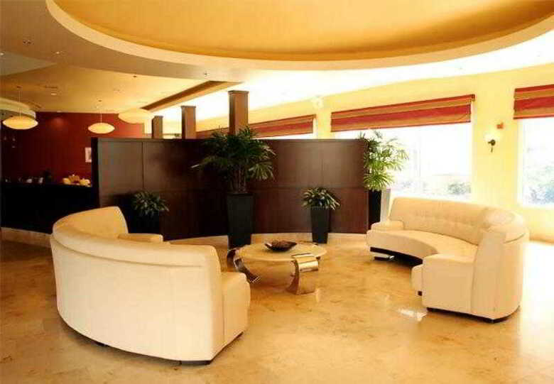 Hotel Courtyard By Marriott Cal-expo