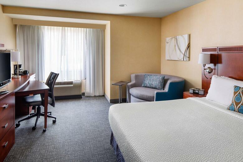 Hotel Courtyard By Marriott Cal-expo