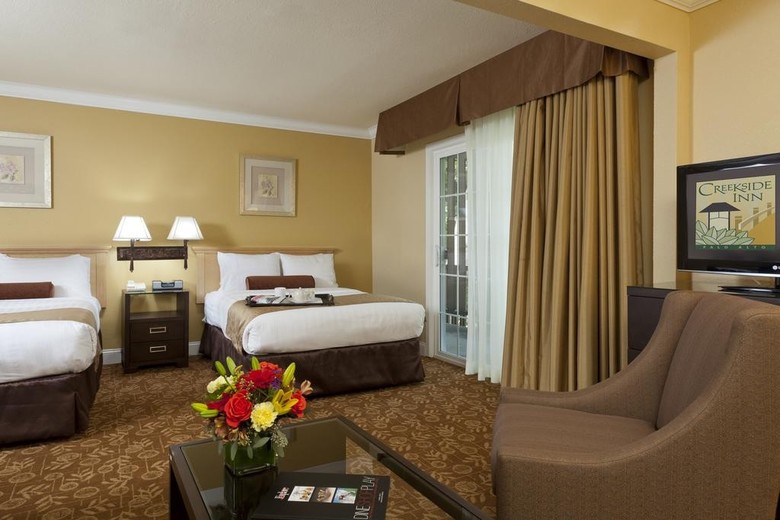 Hotel Creekside Inn