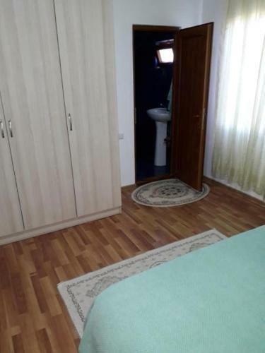 Hostal Merabi Guest House