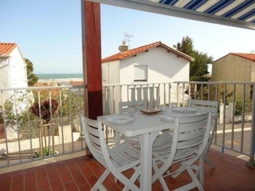 Rental Apartment Eolia - Saint Pierre La Mer