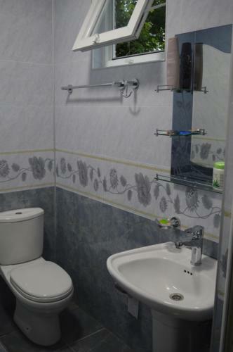 Hostal Vaja's Guest House