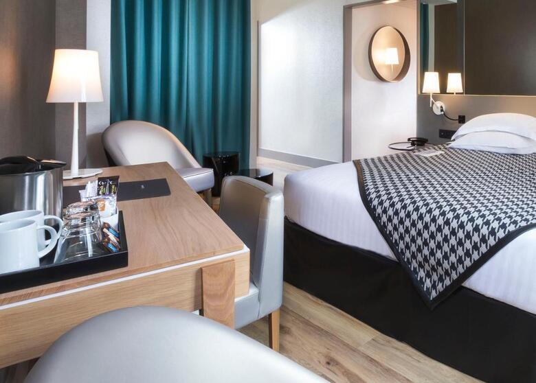 Quality Hotel Acanthe - Boulogne Billancourt