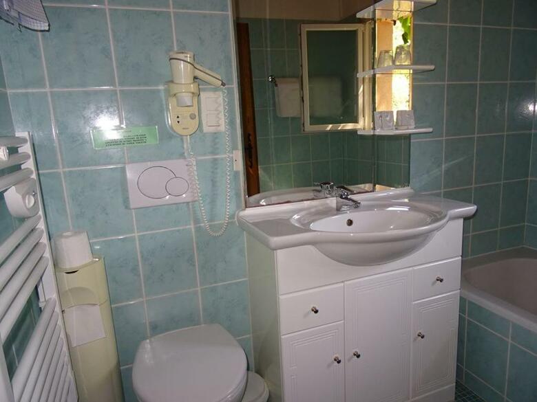 Bed & Breakfast Les Chambres D'hotes Au Bois Fleuri