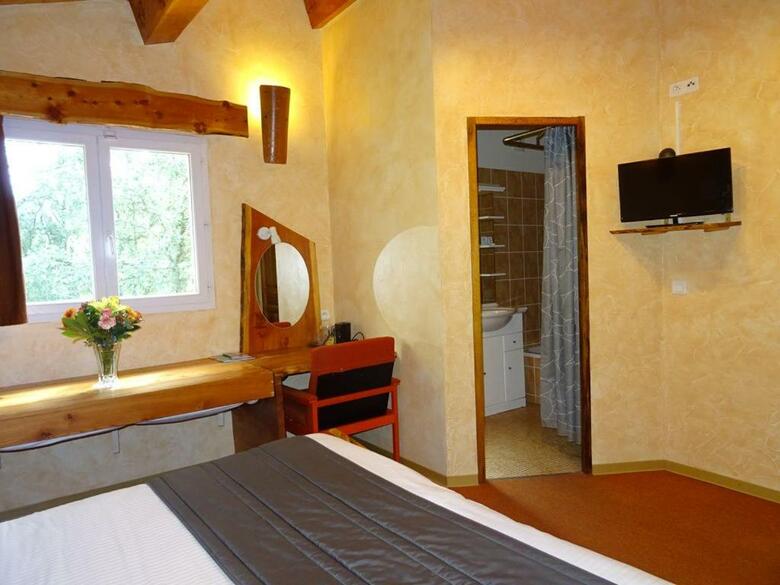 Bed & Breakfast Les Chambres D'hotes Au Bois Fleuri