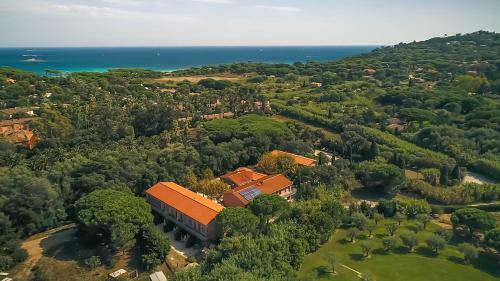 Hotel Lou Riou - Maison Familiale De Vacances