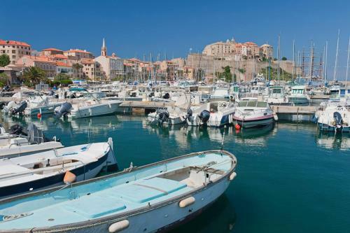Hotel Grand H�tel De Calvi