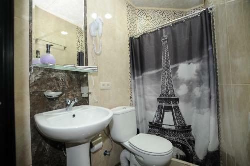 Hostal City Hotel