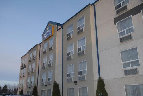 Hotel Lakeview Inns & Suites - Fort Saskatchewan