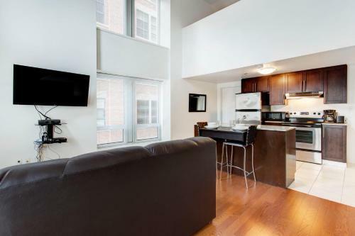 Palais-des-congr�s Furnished Apartments